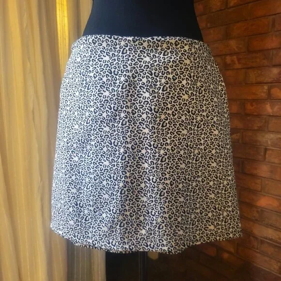 ZARA Leopard Front Knot/Gathered Mini Skirt - Size M - Picture 3 of 9